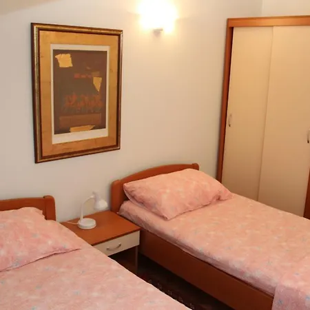 Apartment Apartman Bella Sibenik