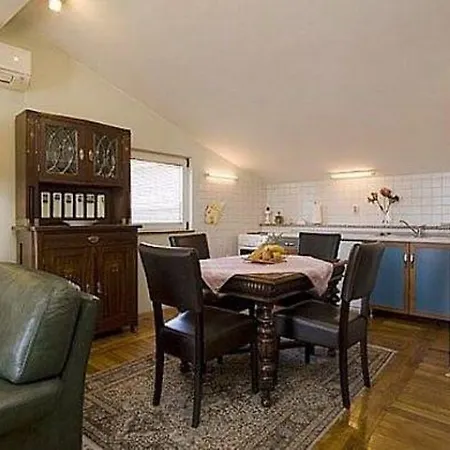 Apartment Apartman Bella *